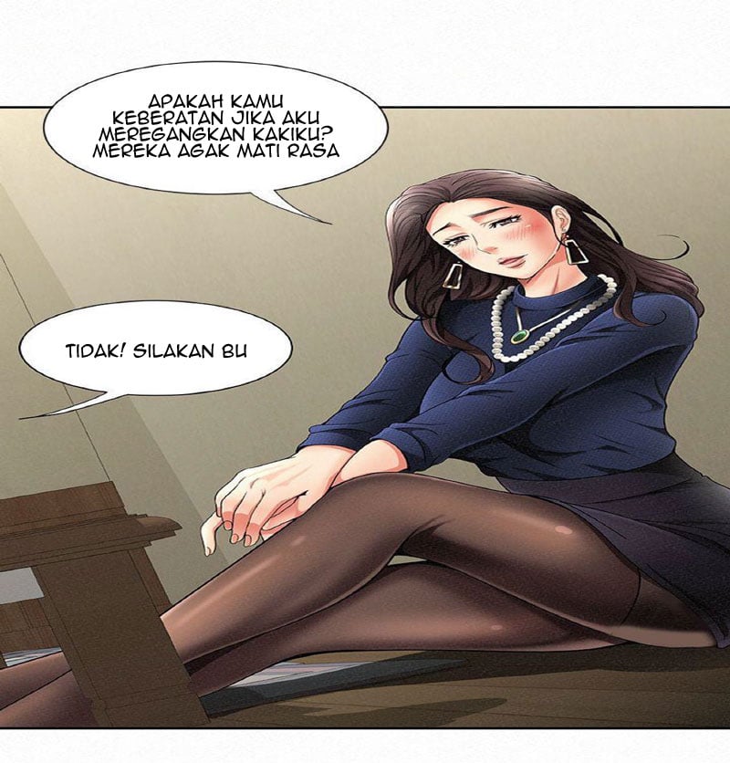 Reporting For Duty Ma&#8217;Am - Chapter 1 35